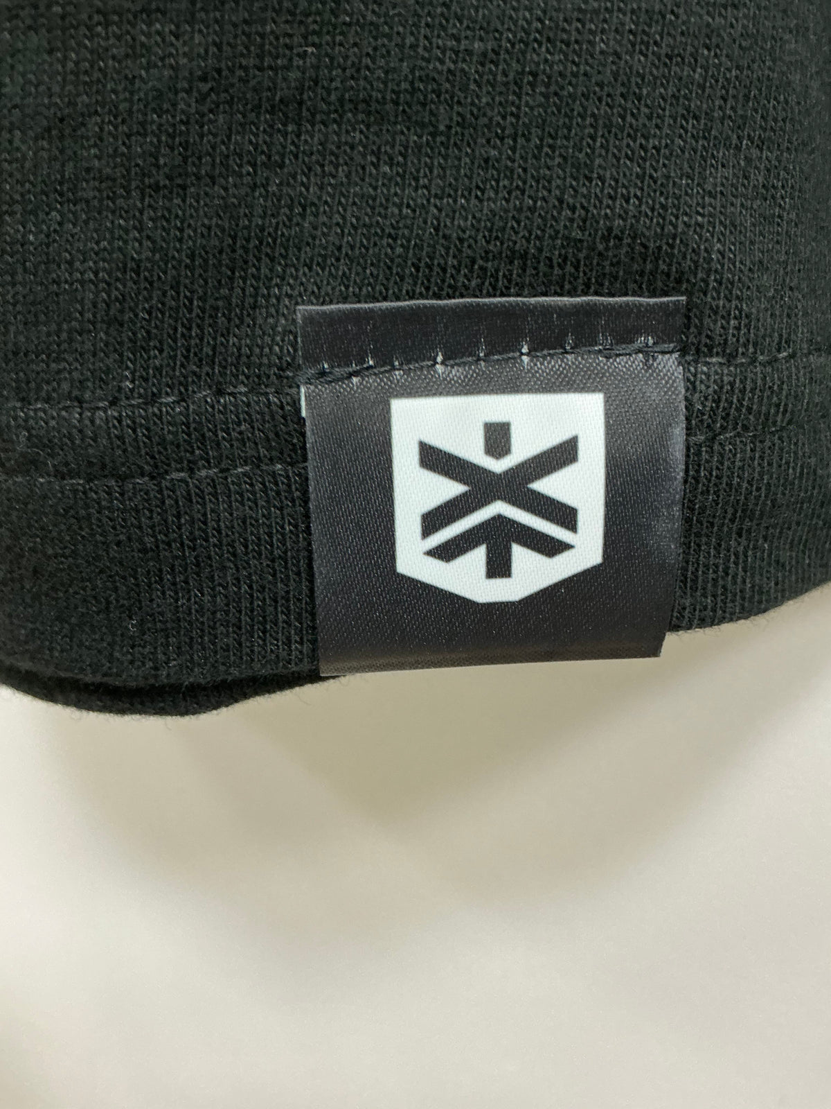XCALIBUR SIMPLE LOGO Long tee (BLACK)